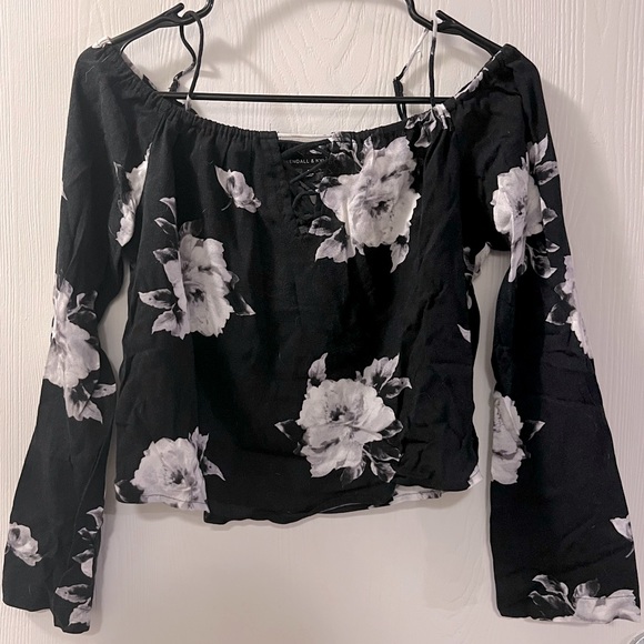 Black and White Rose Long Sleeve Off Shoulder Top - Picture 1 of 4